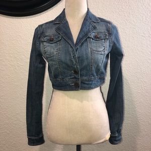 Short jean jacket